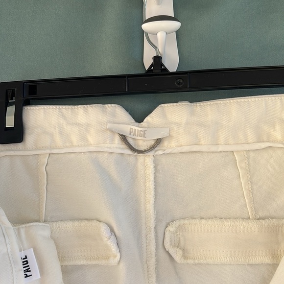 EUC PAIGE Women's Genevieve High Rise Flare Jeans Sz 31" White 70s Lainey Vibes - Picture 7 of 8